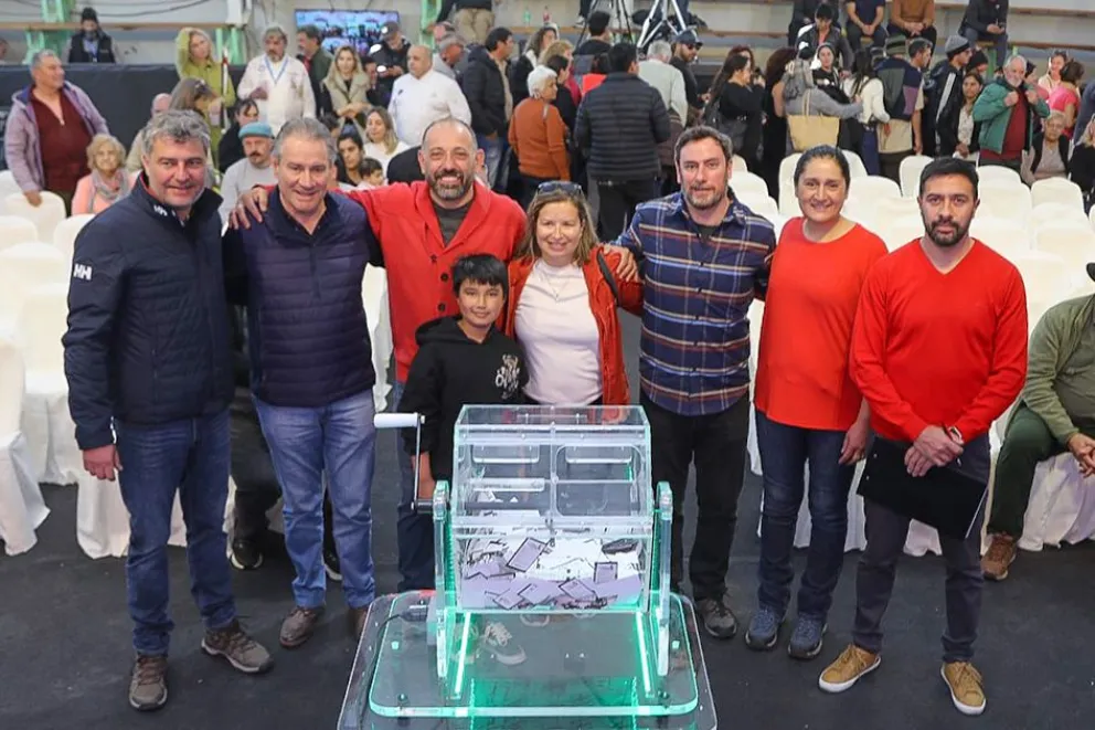 Sorteo por la Fiesta Nacional del Chef: una docente de Villa Pehuenia ganó la camioneta cero kilómetro