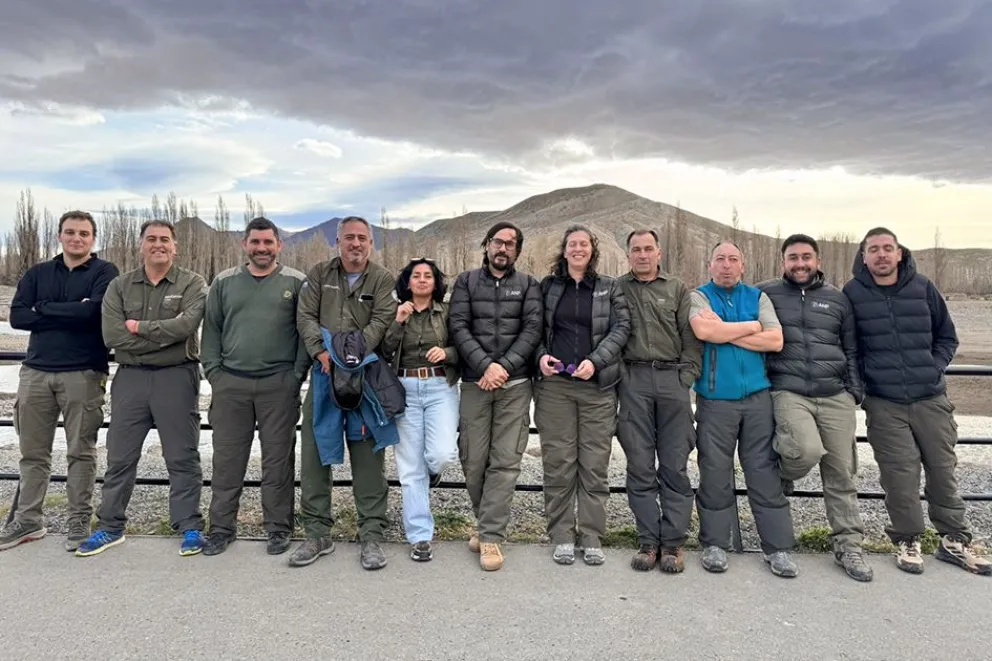 Guardaparques: custodios de la tierra neuquina