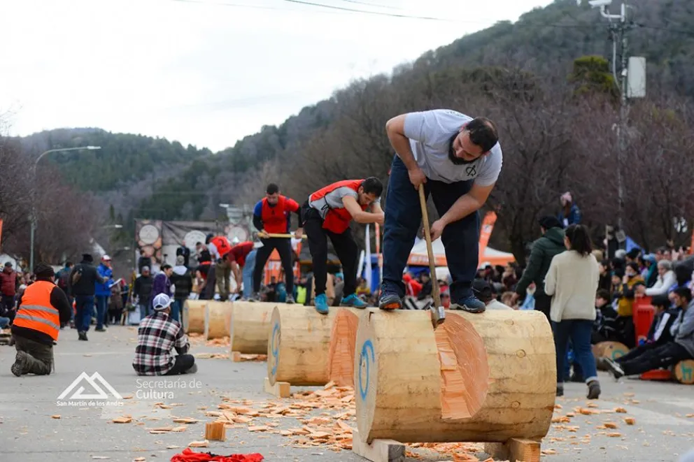 San Martín de los Andes convoca a hacheros para celebrar su pasado maderero